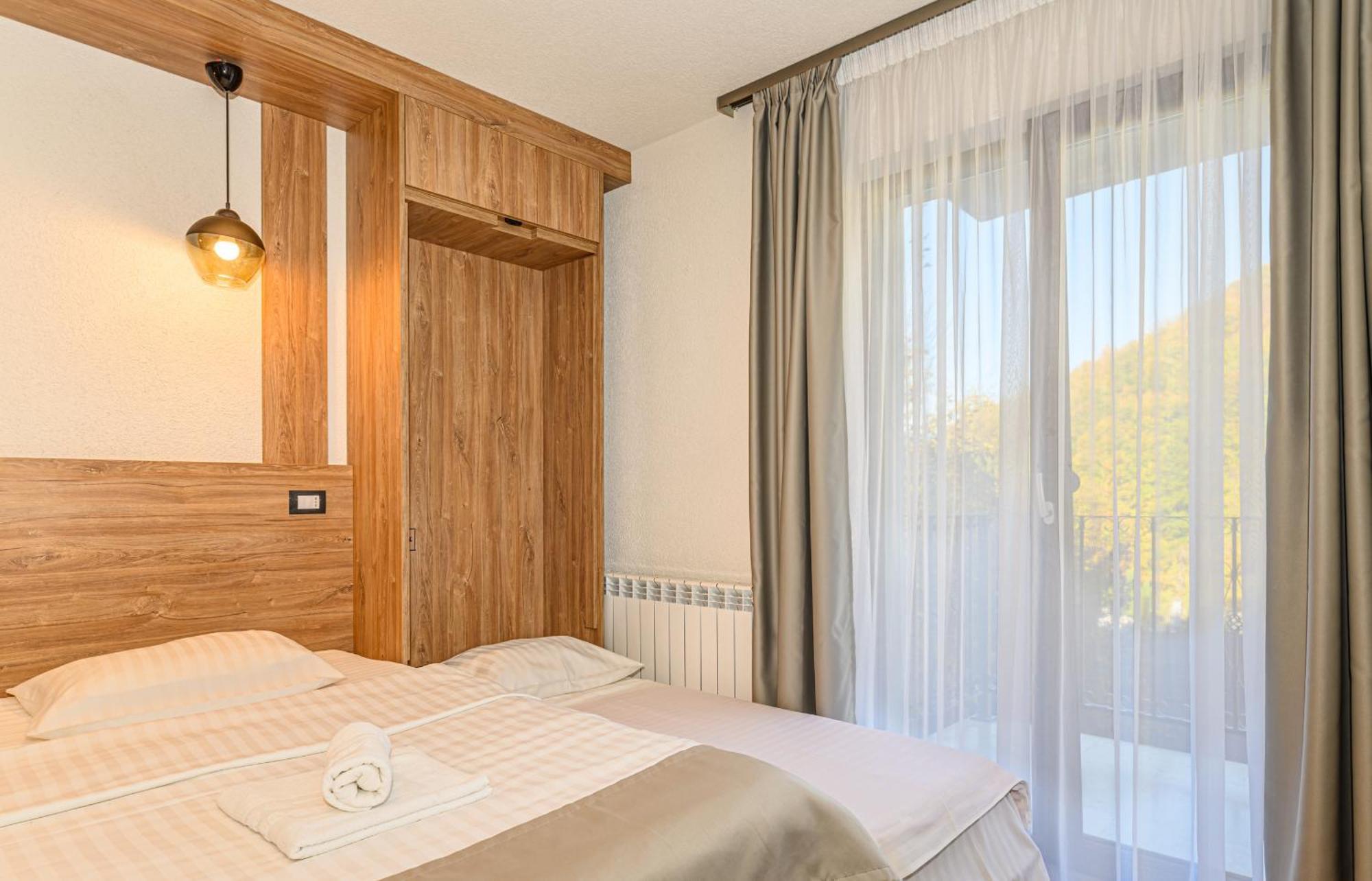 Pensiunea Apuseni Wild Remeţi Exterior foto