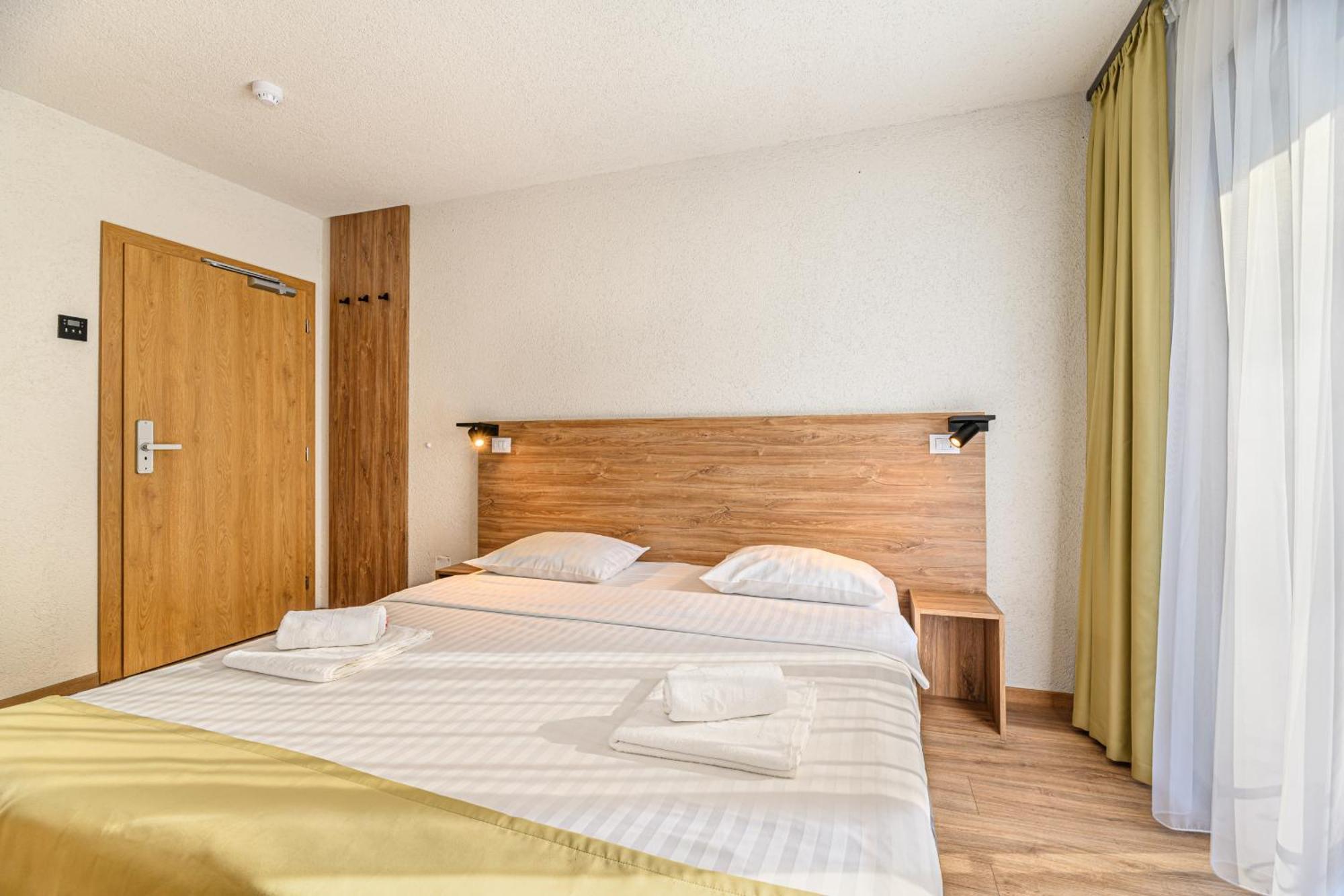 Pensiunea Apuseni Wild Remeţi Exterior foto